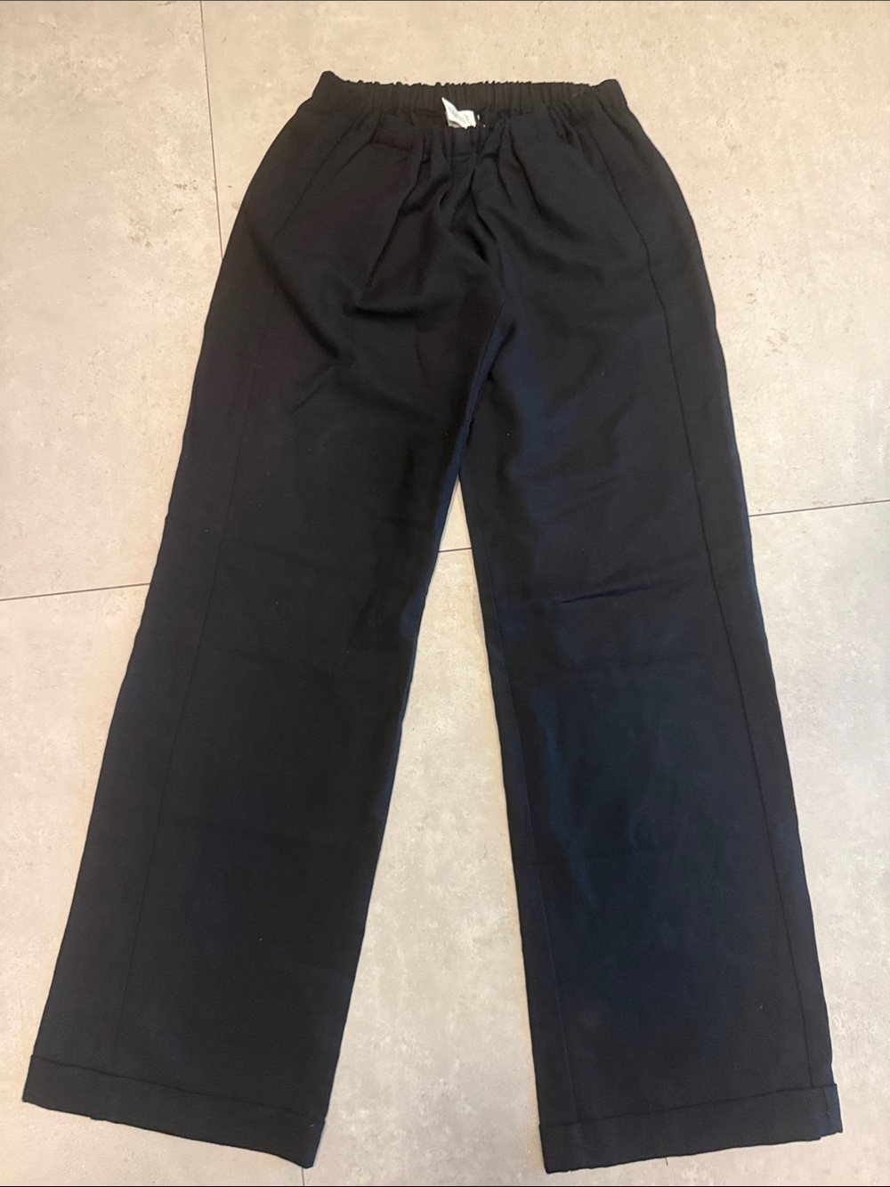 Black Elastic-Waist Straight-Leg Pants